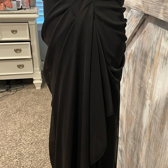 Black Ball Gown - Picture 3 of 7